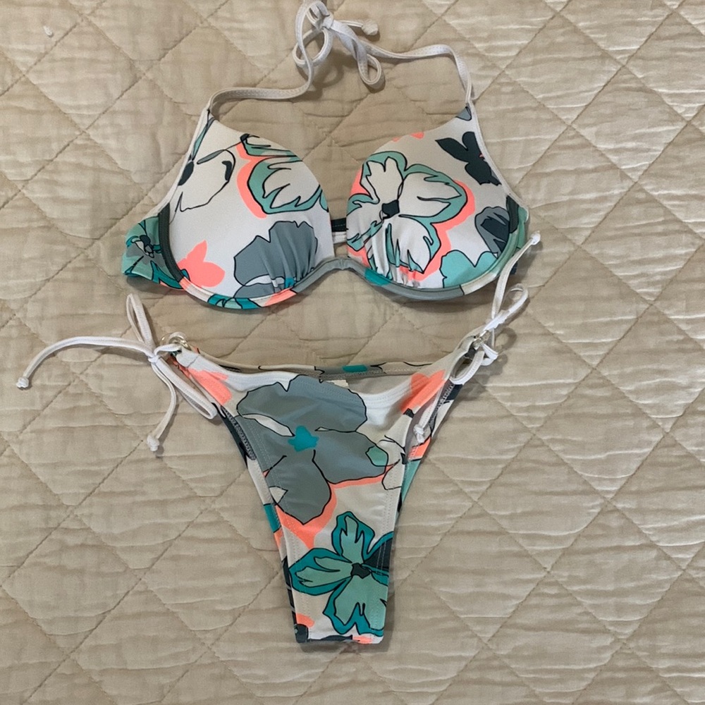 Body Glove Bikini